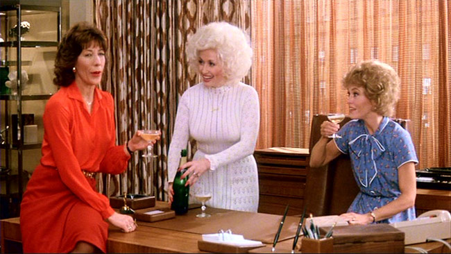 1980s hit 9 to 5 updated and performed as musical at Saint Mary's College, Notre Dame, IN