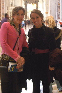 Eileen O'Brien Metzger '84 with daughter Kristen Metzger '11