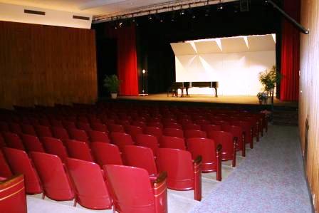 Littl;e Theatre Littl;e Theatre
