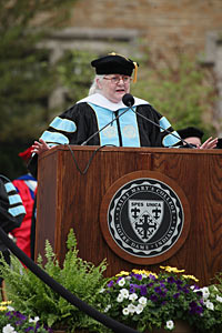 Colleen Barrett, former president of Southwest Airlines, received an honorary doctorate of humanities from Saint Mary's.