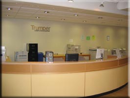 Trumper front desk