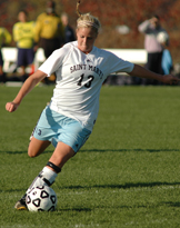 Lauren Hinton playing soccer