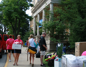 Saint Mary's College students move into iconic Holy Cross Hall.