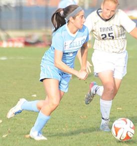 Kelly Wilson led the Belles with three shots.