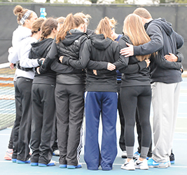 tennis huddle