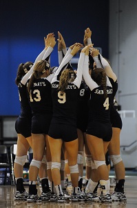 volleyball huddle