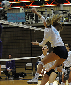 Katie Hecklinski posted a career-high 24 kills on her way to surpassing 1,000 career kills.